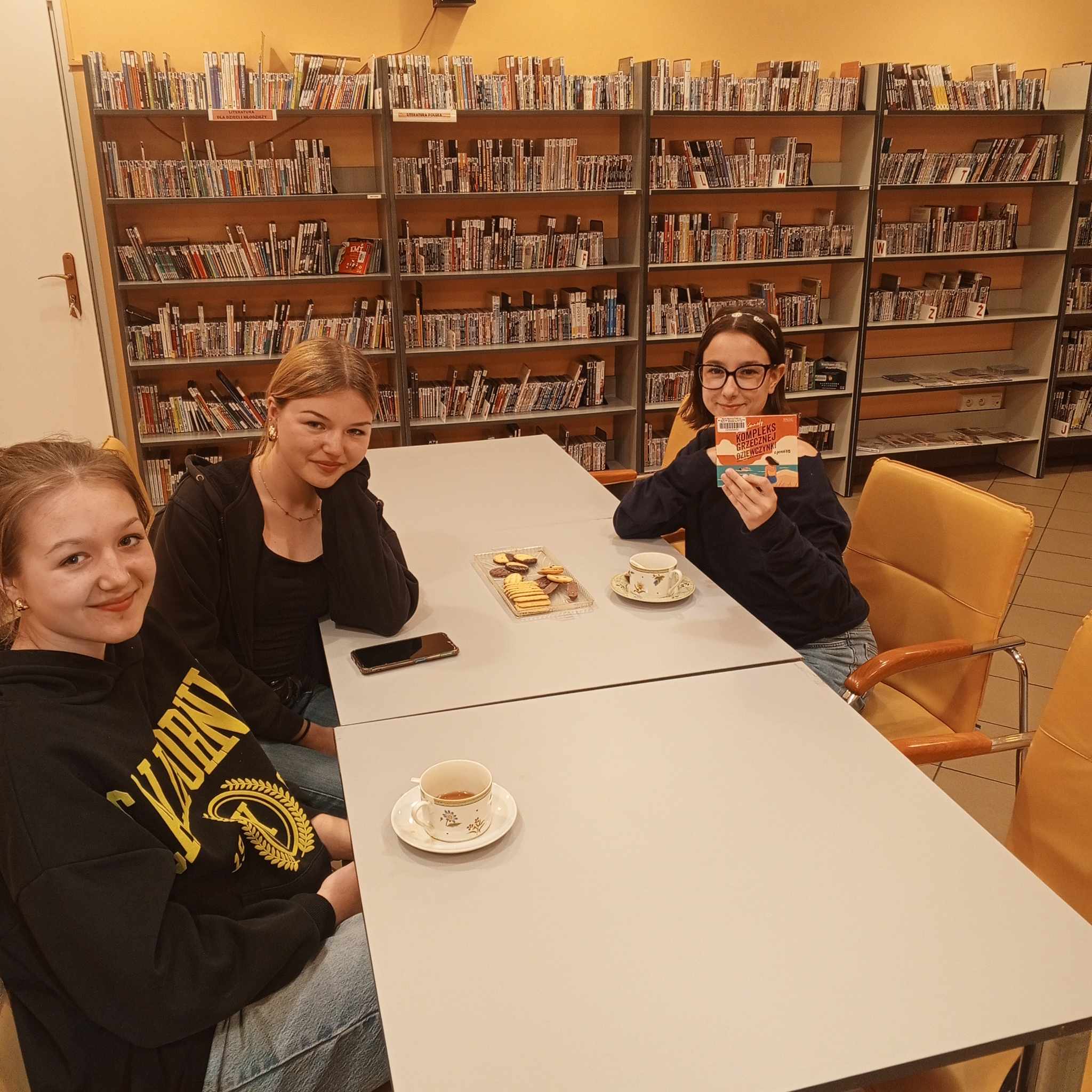 dkk04.2025