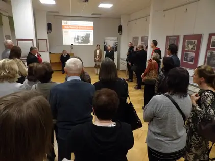 Michał Marczak - zdjęcie poglądowe z otwarcia wystawy